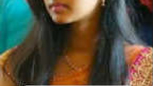 Middle Pole a beautiful Telugu girl's horny solo play