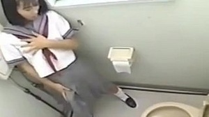 Adorable Japanese shemale