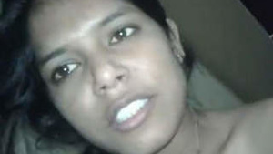 A girl from India, riding her boyfriend’s dick.