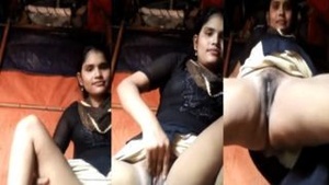 Beautiful countryside bhabhi ’s sexy video has Indian Sex fans going crazy.