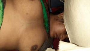 Beautiful	video of Bhabi showing off her sexual skills