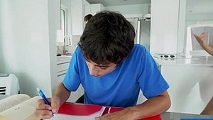 A lonely girl turns to her mature and professional stepmother for guidance and love.