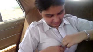 Hot Pakistani teen girl in sexy video