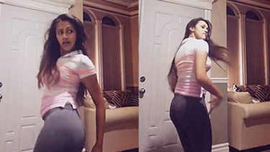 There is a big ass desi woman dancing hot and calling for dickraising
