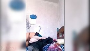Indian college girl in sex scandal on missionary and doggy style positions in homemade video.