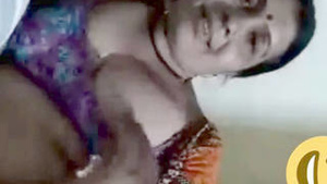 Desi wife’s live video call with her lover gets hot