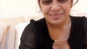 Beautiful girl showing her pretty face and naked body.