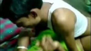 This is the audio of a Hindi room with a hot Desi girl having sex.