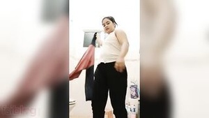 Many men like watching Indian and Pakistani amateur porn videos because of the erotic content.