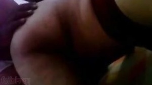 Aunty and MILF threesome in Indian office scandal