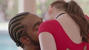 There is no quick way to settle down in marriage, the main thing is to navigate through the game.