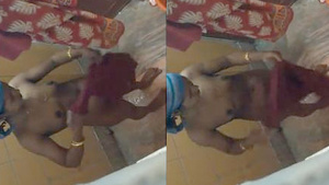 Marital women bathe together in the bath tubs