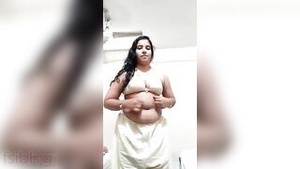 Marriage for a stable and hot Indian Housewife.