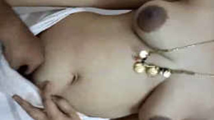 Big natural boobs get squeezed and towel treatment