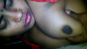 Married Indian woman with big breast getting oral sex and fingering