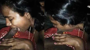 Marital woman of color gives blow job