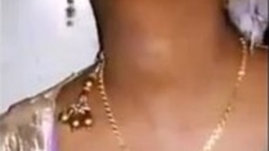 Indian newlywed Roshni’s homemade videos with self-induced pleasured endings