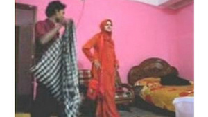 Saleena: the indian girl who likes to be fucked