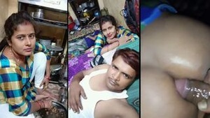Hot milf of Mumbai, desi video xxx, anal sex scenes with a husband who cheats.