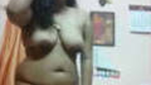 Boobs and pussy of a cute Indian girl revealed