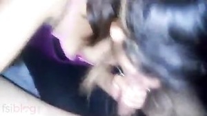 Young woman from Kanpur likes to have hard sex with a big cock