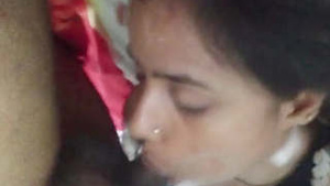 An experienced married woman from India having sex