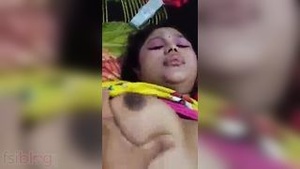 Muscular boobed Bangladeshi slut in hot desi MMC movie