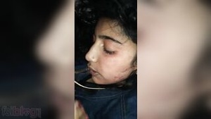 Hot Indian xxx woman likes to perform oral sex on her partner’s big dick MMC