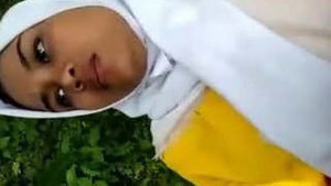 Beautiful Sri Lankan beauty enjoys outdoor sex