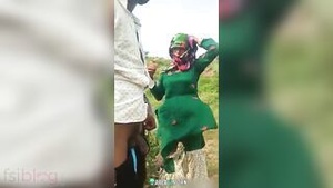 Amateur video shows au Browntey cheating and getting into trouble.