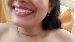Beautiful Indian bhabi showing her big bouncing boobs