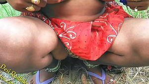 Pretty village bhabi gets it hard in the field