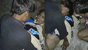 Outdoor sex with the neighborhood bhabi in the village