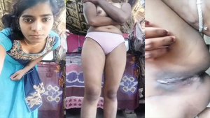 Beautiful college girl from Jharkhand shows her pussy on camera