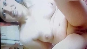 Cute MMS showing the private parts of a desi woman.