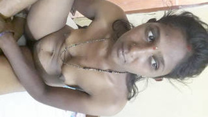 Tamil aunt gives blow job to her lover