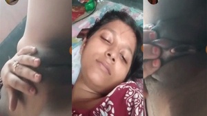 Young Indian woman masturbates while on a video call with her lover.