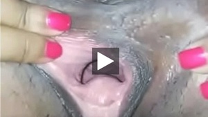 Indian amateur’s self-proclaimed pussy expose with MMC video